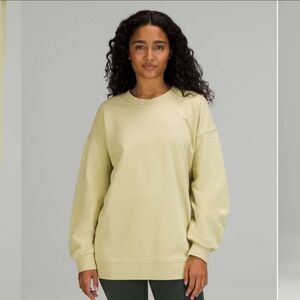 lululemon Perfectly Oversized Crewneck in Dew Green